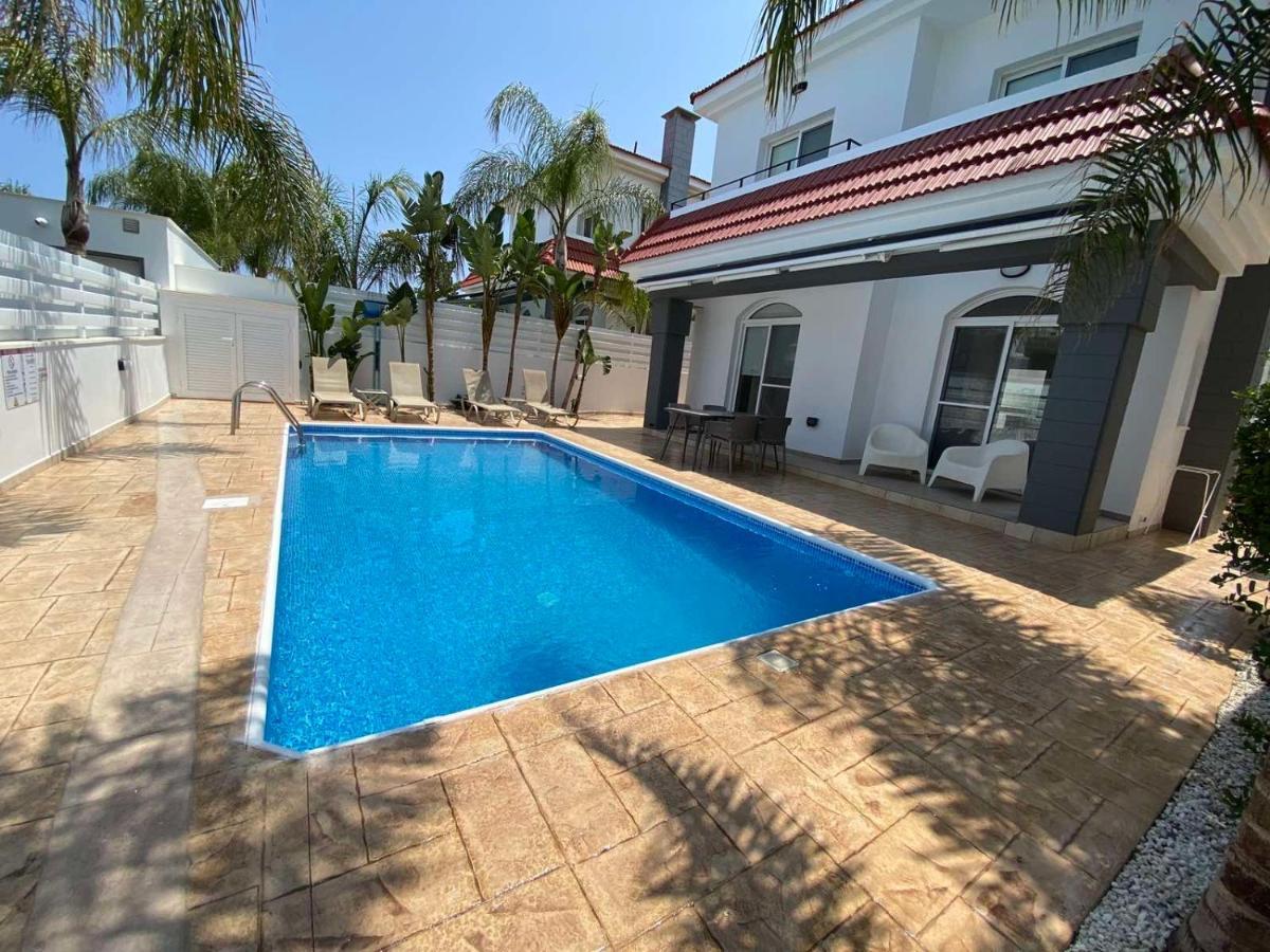 Villa Diana - 200 Meters From Kapparis, Fireman'S Beach Paralimni Zewnętrze zdjęcie