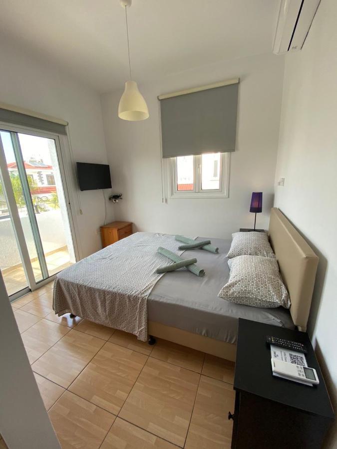 Villa Diana - 200 Meters From Kapparis, Fireman'S Beach Paralimni Zewnętrze zdjęcie